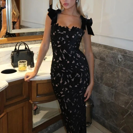 Lace Crochet Backless Maxi Dress with Bow Detail – Elegant Slim Fit Beach & Party Gown